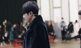 队友爆料严浩翔视频,队友爆料揭秘幕后真相